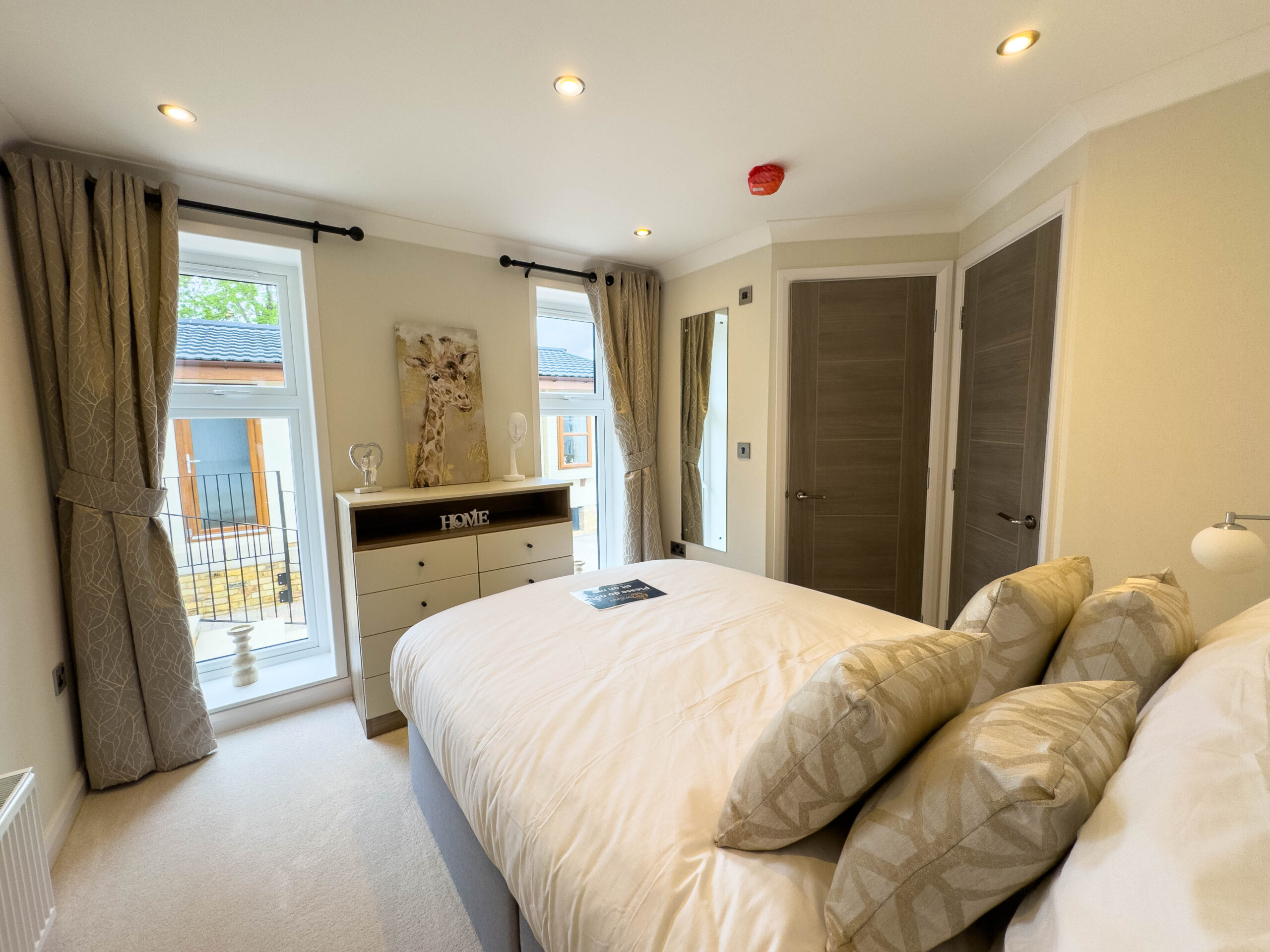 11 Dee Road