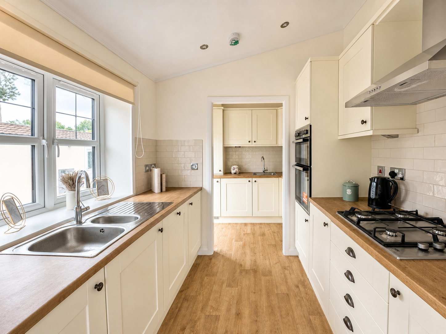 8A Thames Road