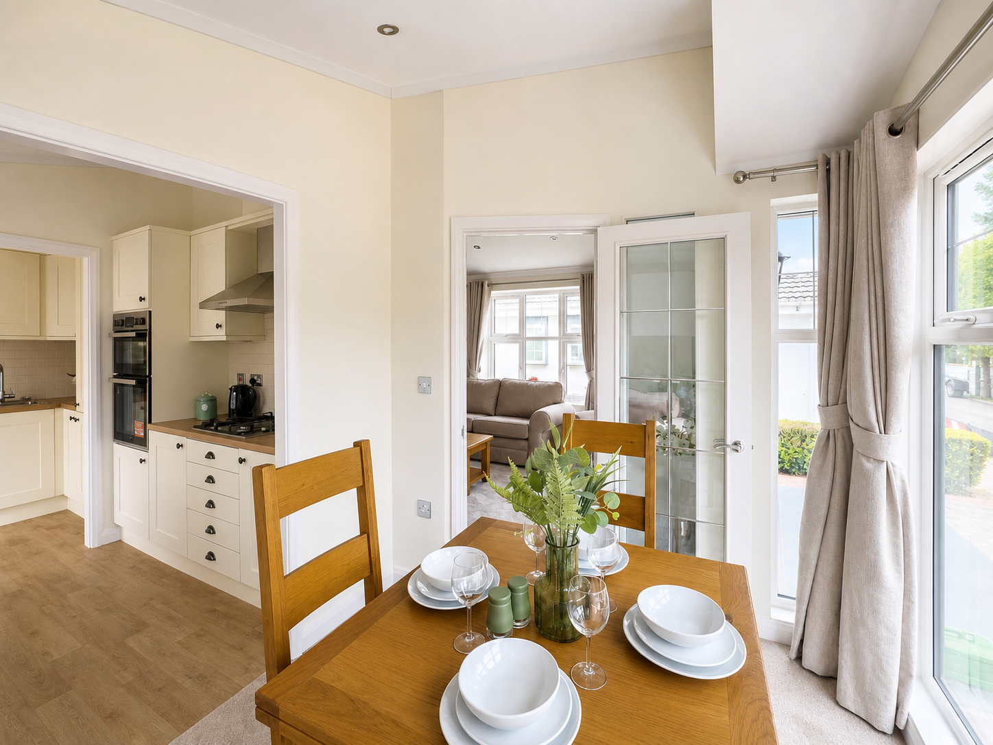 8A Thames Road