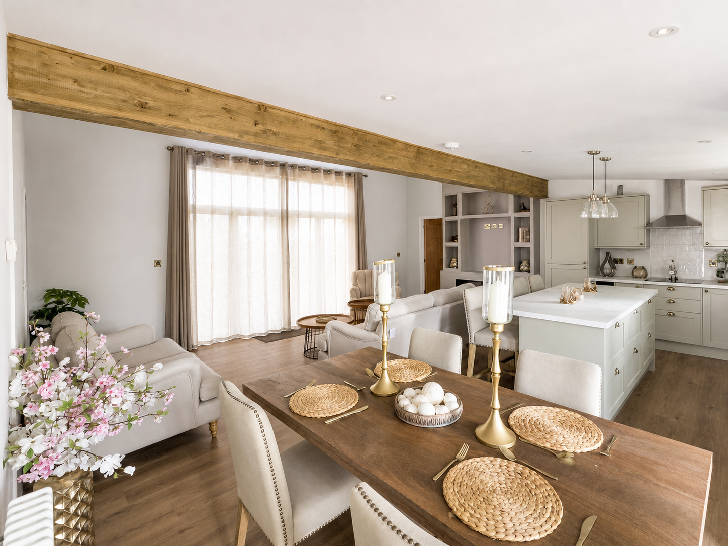 Fletchers Farmhouse 12a Thames Road
